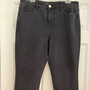 American Eagle Black Denim Jeans size 16